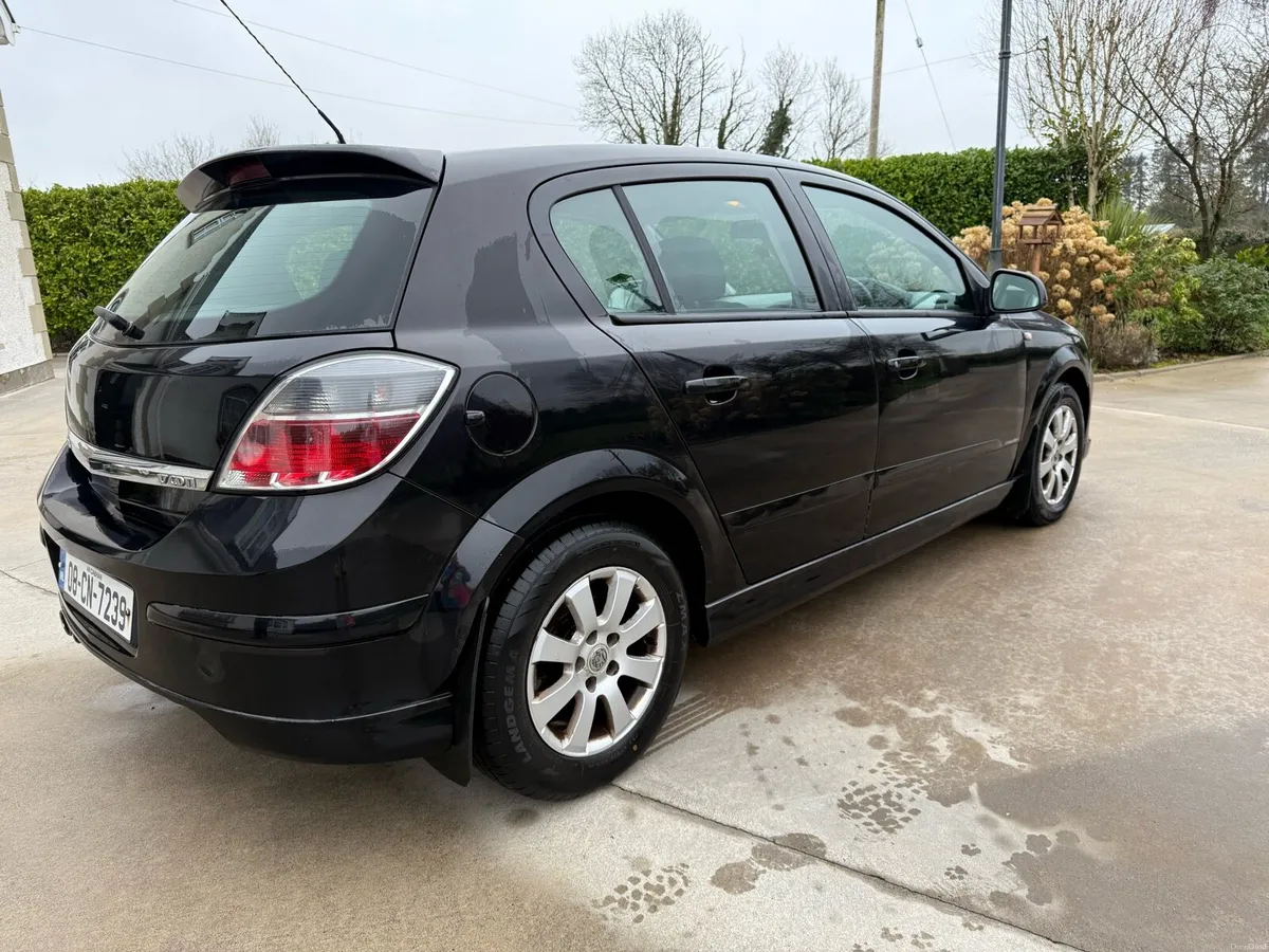 Vauxhall Astra - Image 4
