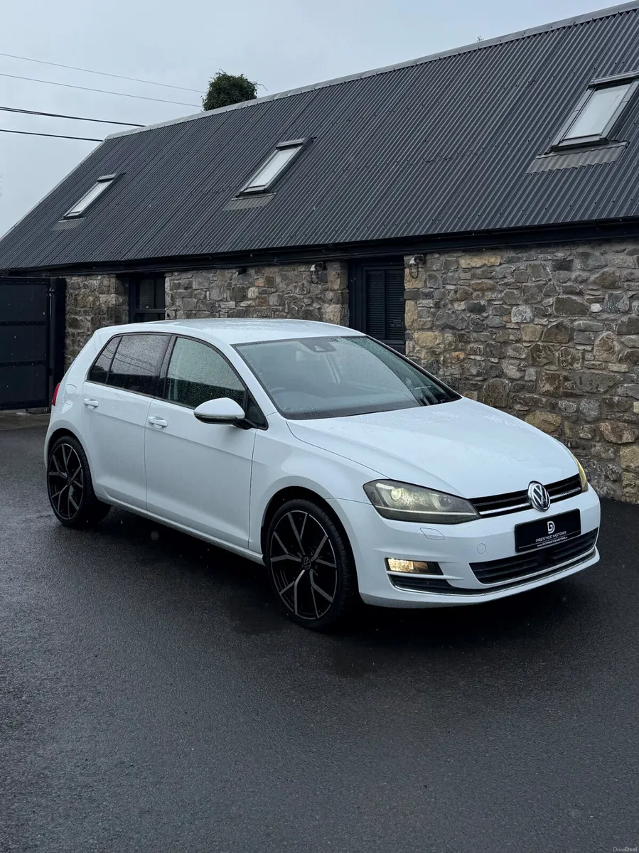 2014 VOLKSWAGEN GOLF HIGHLINE AUTO - Image 1