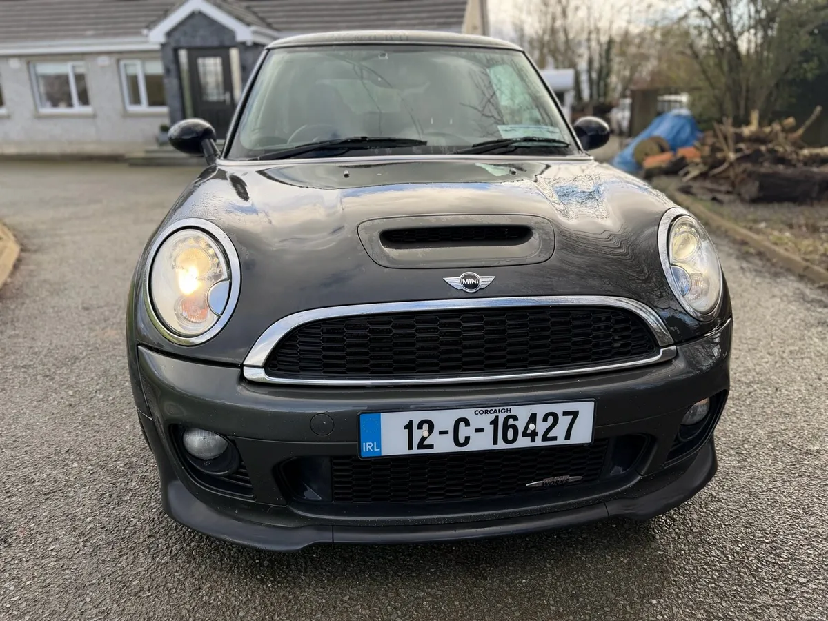 2012 Mini Cooper John Works SD - Image 2
