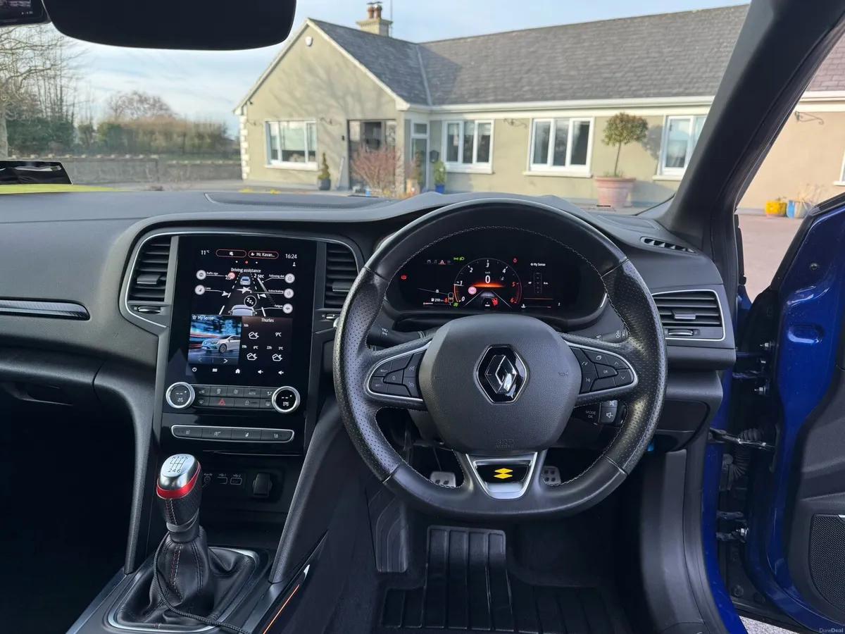 Renault Megane R.S Line 1.5 Blue dCi - Image 4