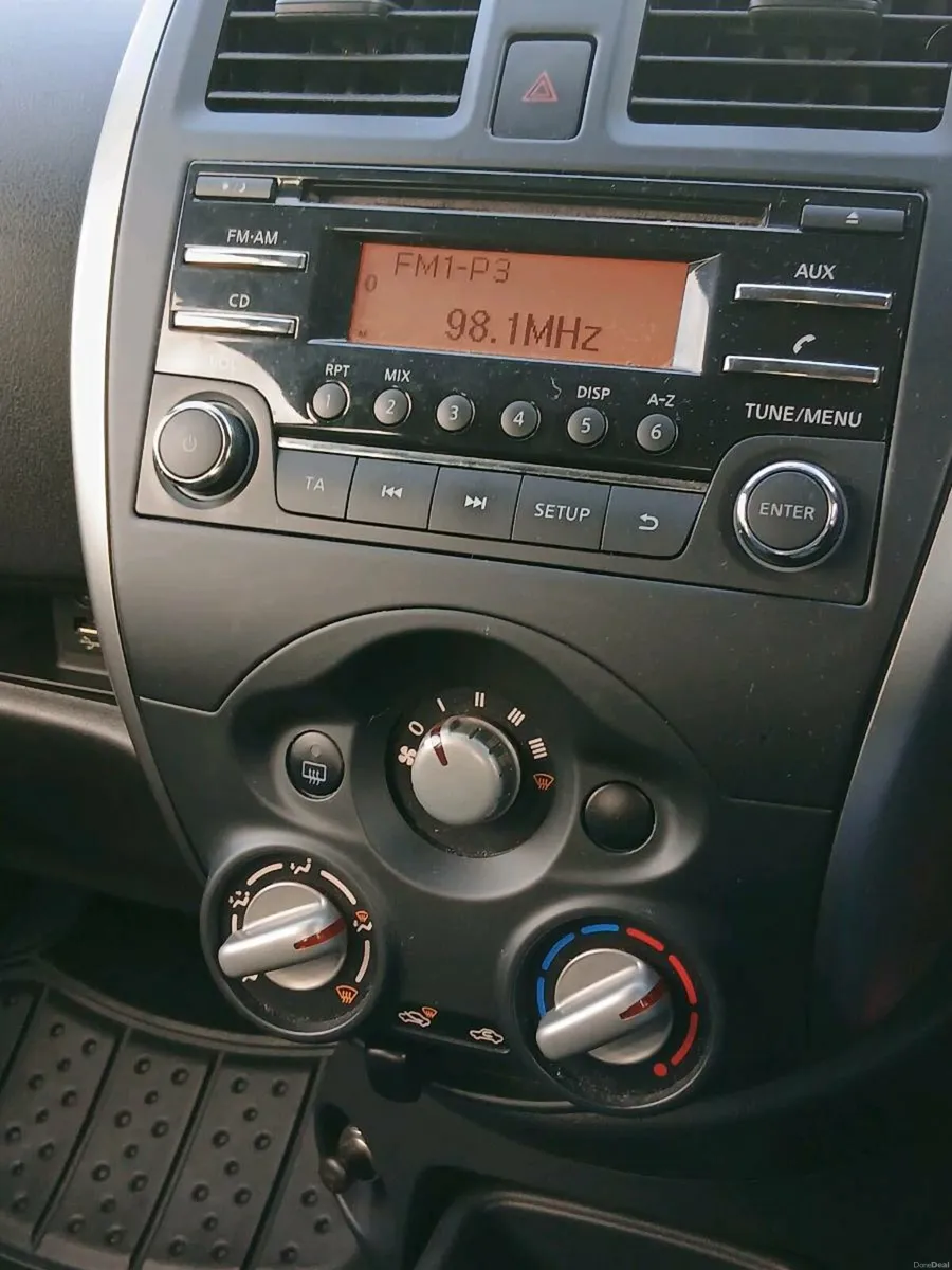 Car for sale - Image 2