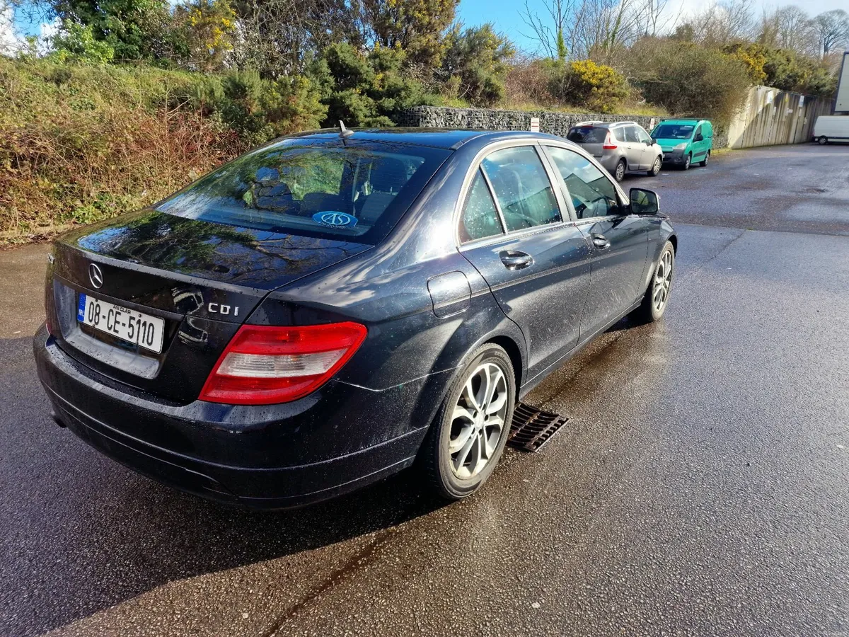Mercedes-Benz C-Class 2008 - Image 3