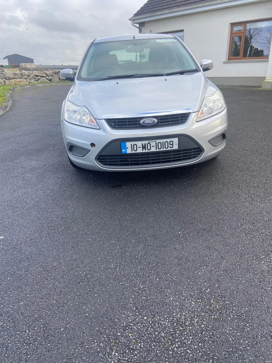 Ford focus 2010 - Image 2
