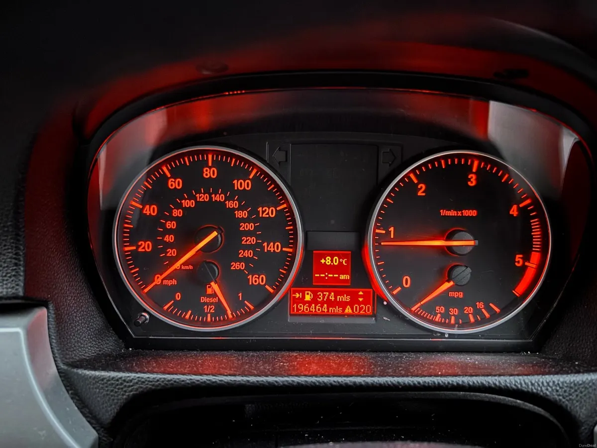 BMW 3-Series 2008 - Image 1