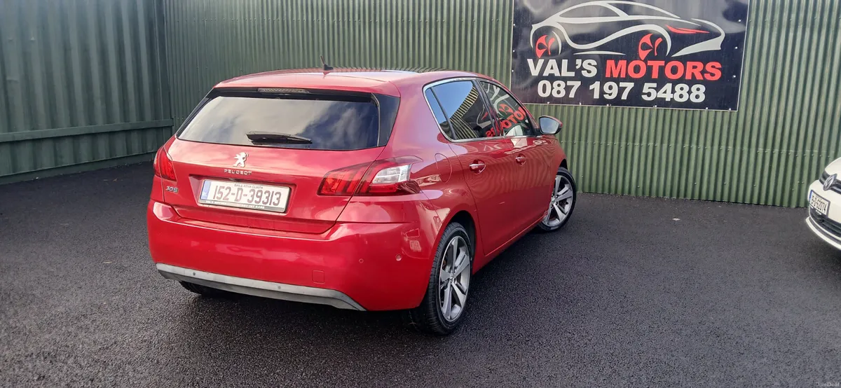 152 Peugeot 308  1.2 Petrol Gt Line - Image 3