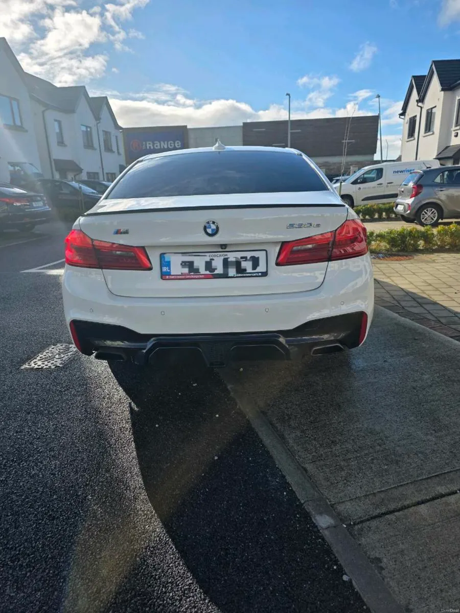 BMW 530e (petrol) Plug in hybrid M-Sport - Image 4