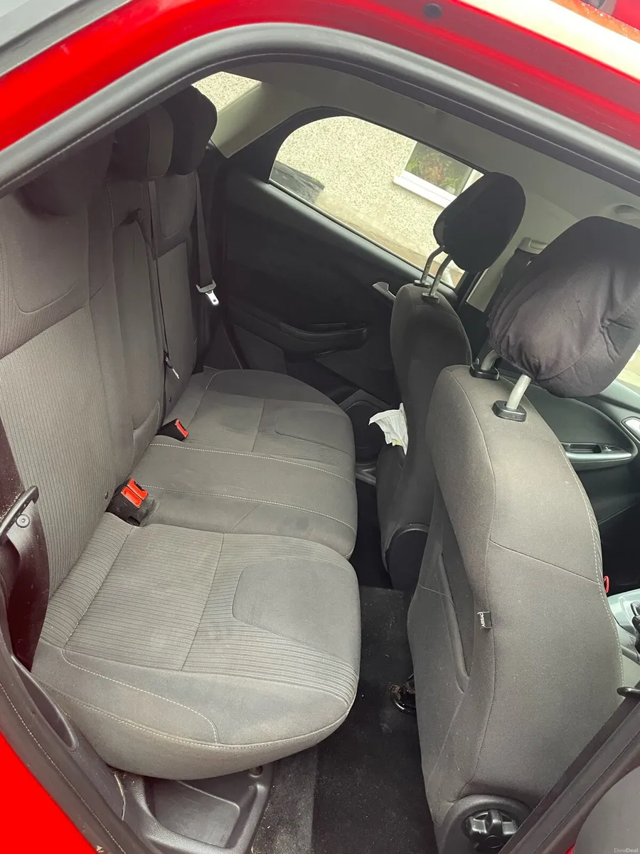 141 Ford Focus - Image 4