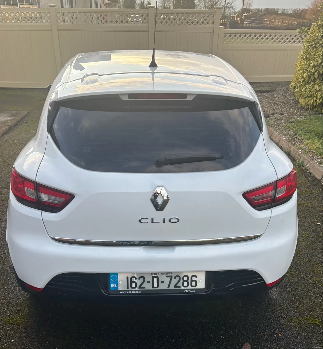 162 Renault Clio - Image 2