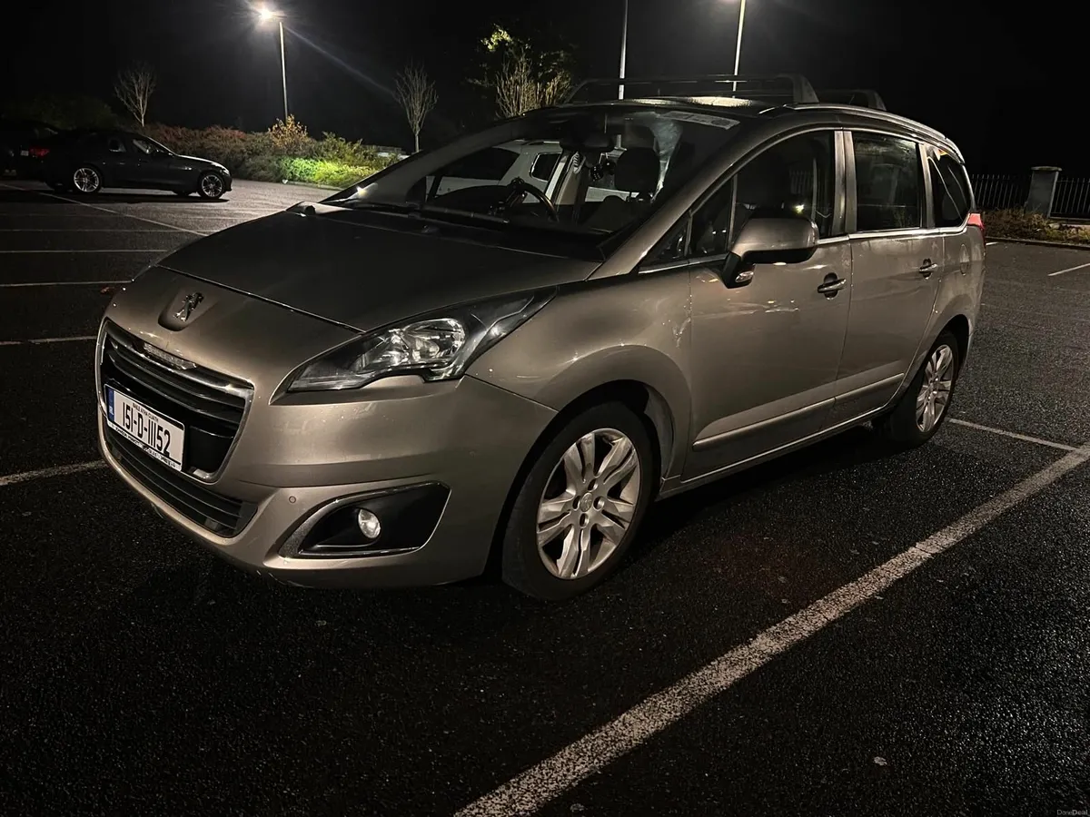 Peugeot 5008 2015 - Image 3