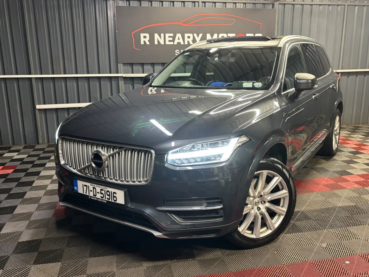 2017 Volvo XC90 T8 (407hp) PHEV Inscription 7 Seat - Image 1