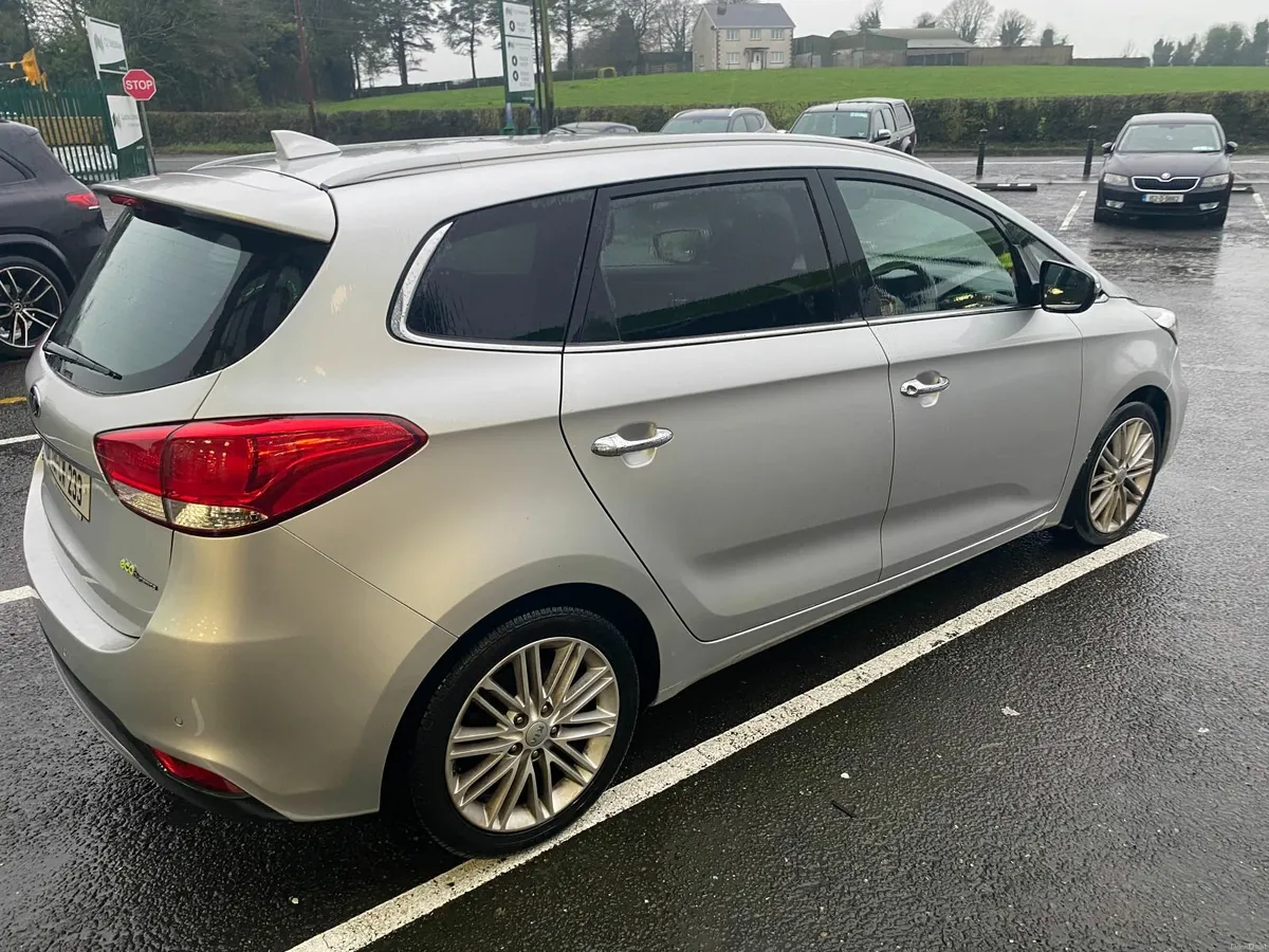 Kia Carens 2019 - Image 2