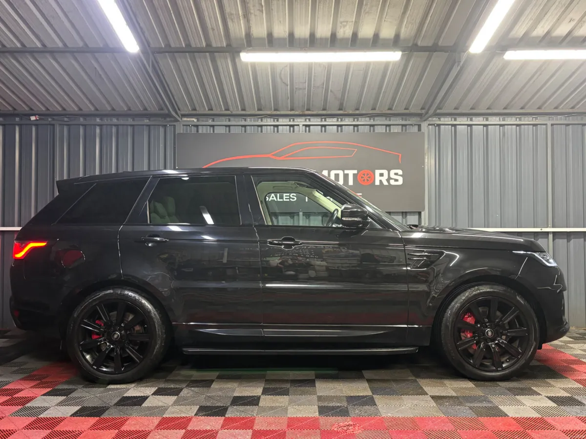 2020 Land Rover Range Rover Sport P400e HSE - Image 6