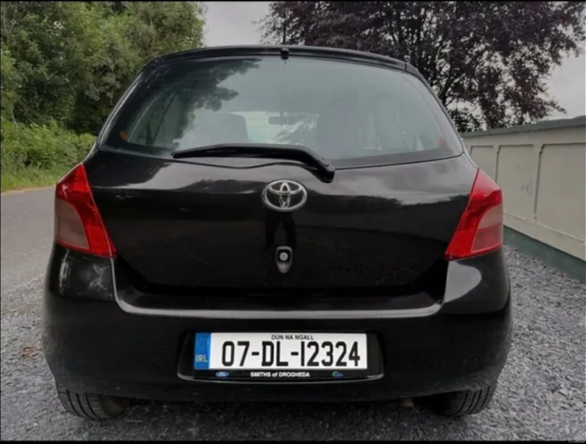 Toyota Yaris 2007 - Image 1