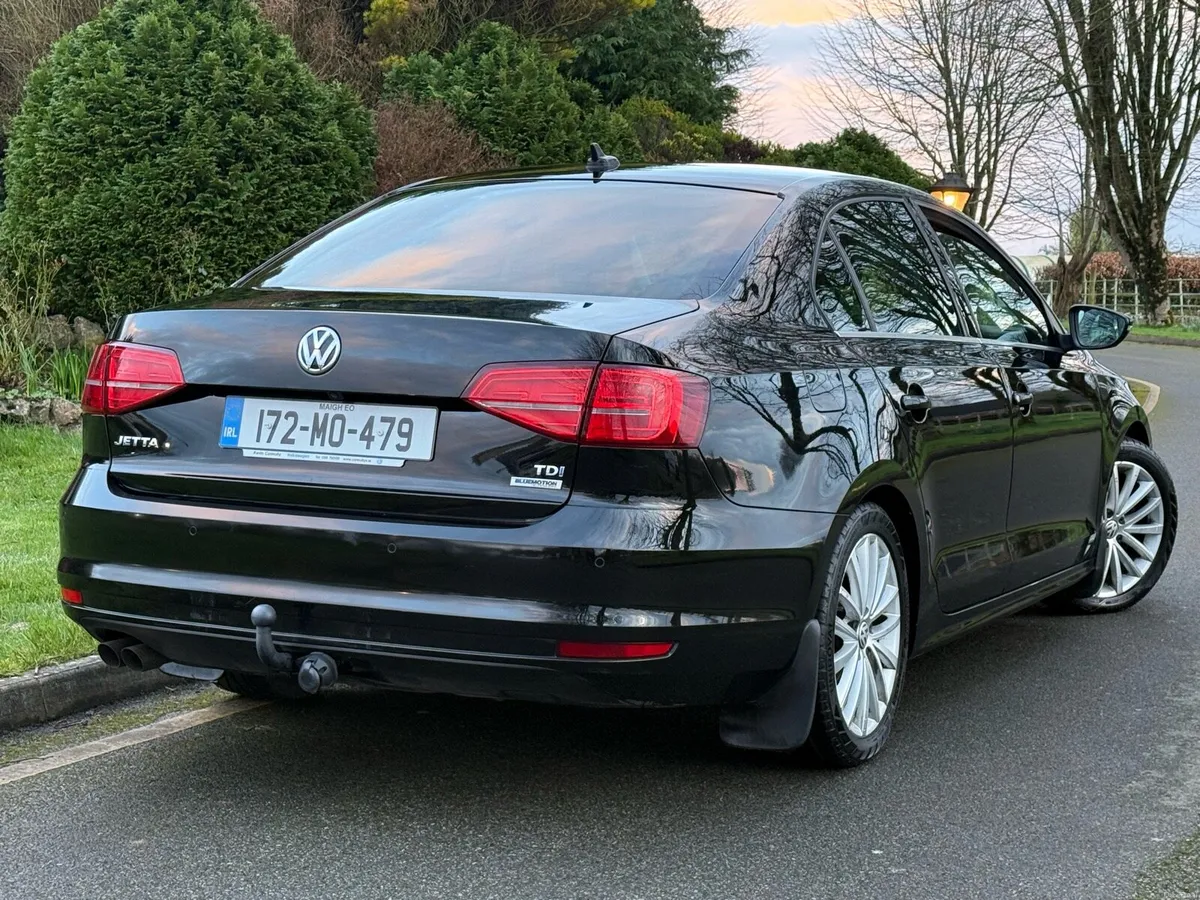 2017 VOLKSWAGEN JETTA 2.0 HIGHLINE *NCT&TAX* - Image 4