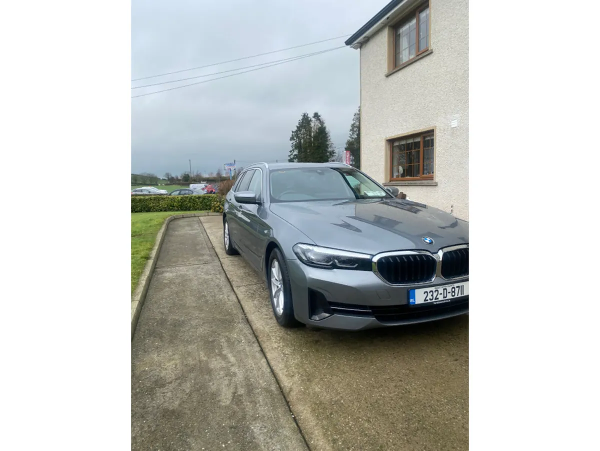BMW 5-Series D 5TSA 4DR AUTO - Image 3