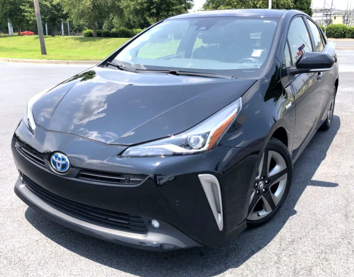 Toyota PRIUS 2022/08 HYBRID - Image 1