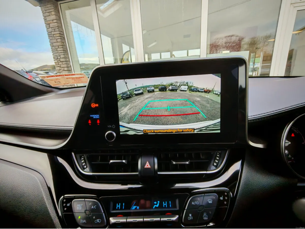 TOYOTA C-HR HYBRID SPORT 4DR AUTO - Image 3