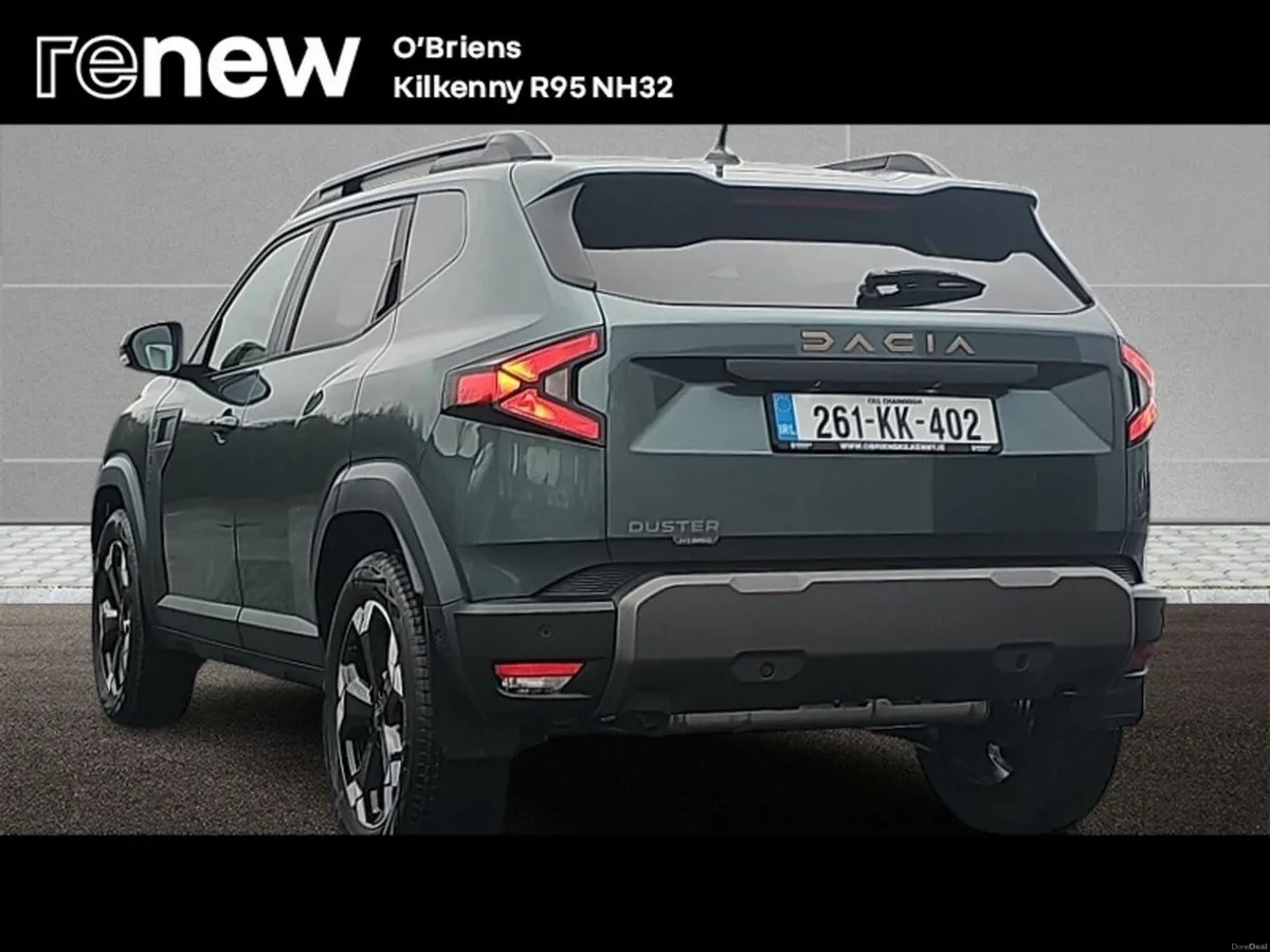 Dacia Duster EXTREME HYBRID 1.6 140 BHP AUTO 5DR * - Image 3