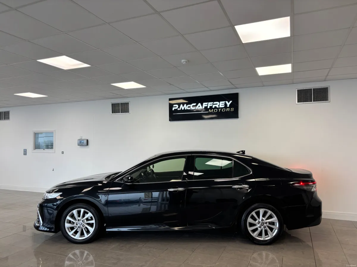 2021 Toyota Camry 2.5 Self Charging Hybrid - Image 2