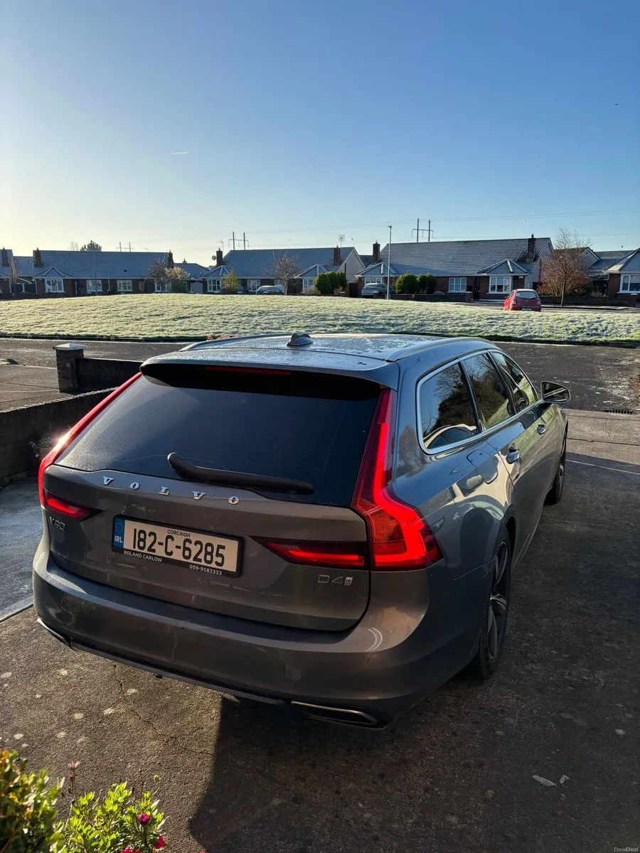 2018 Volvo V90 R-Design - Image 2