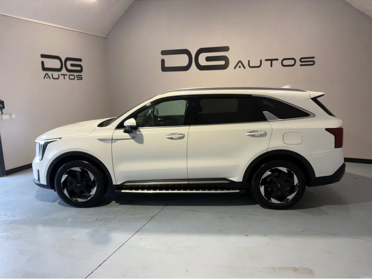 Kia Sorento MASSIVE SPEC - DIESEL - 7 SEATS - LEAT - Image 1
