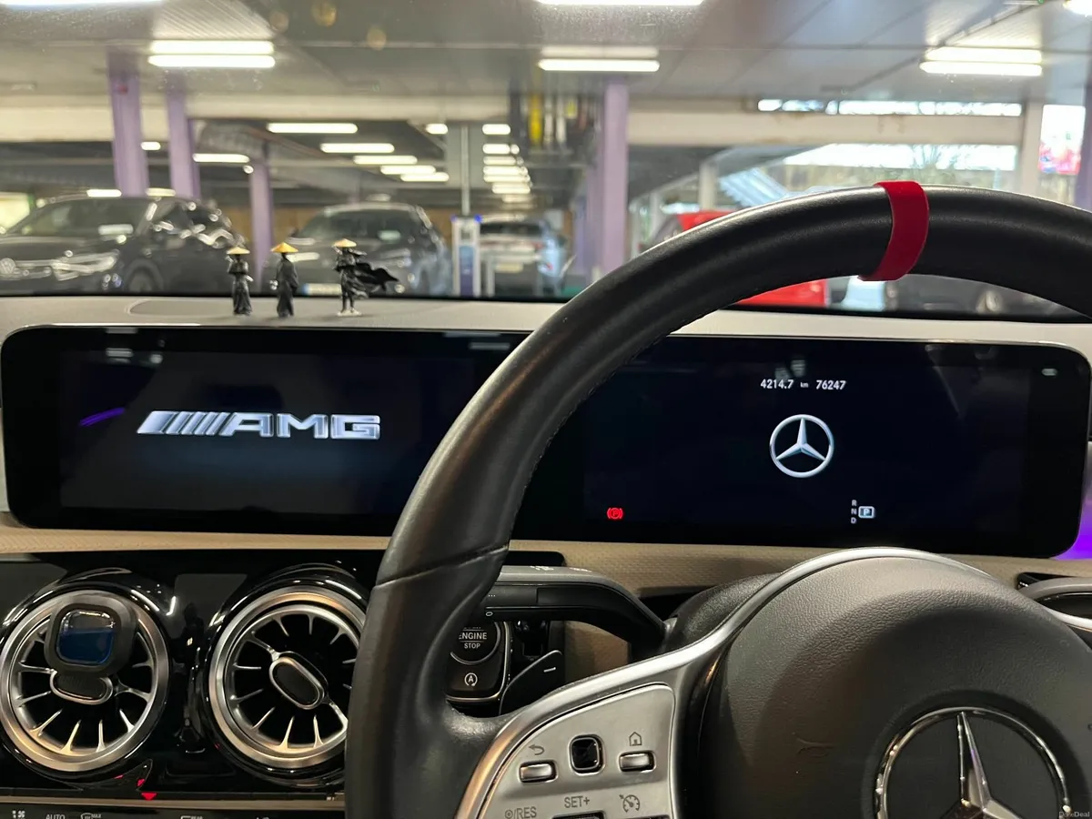 Mercedes-Benz CLA 2021, AMG-line Sporty Interior - Image 4