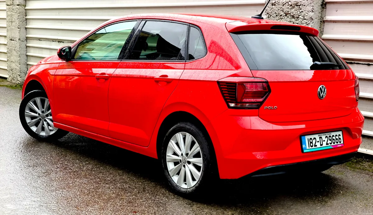 Volkswagen Polo 2018  Trade line  HIGH SPEC - Image 4