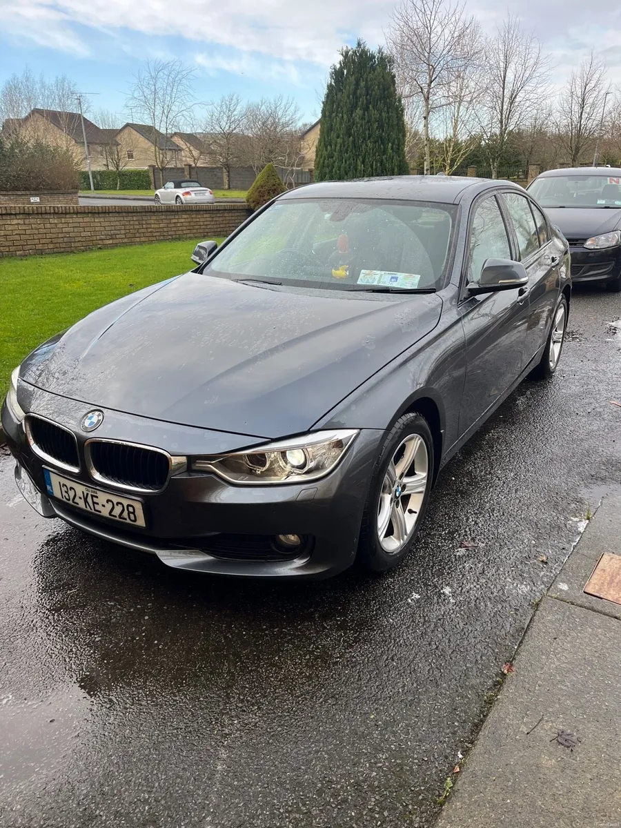 BMW 318D - Image 1