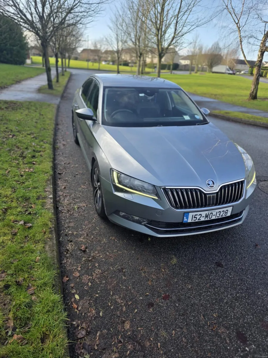 Skoda Superb - Image 1