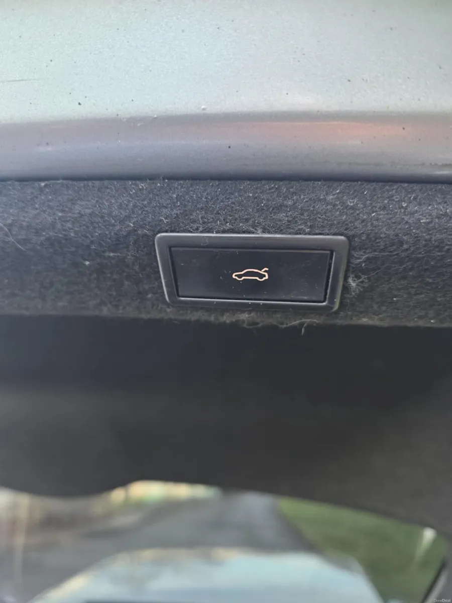 Skoda Superb - Image 4