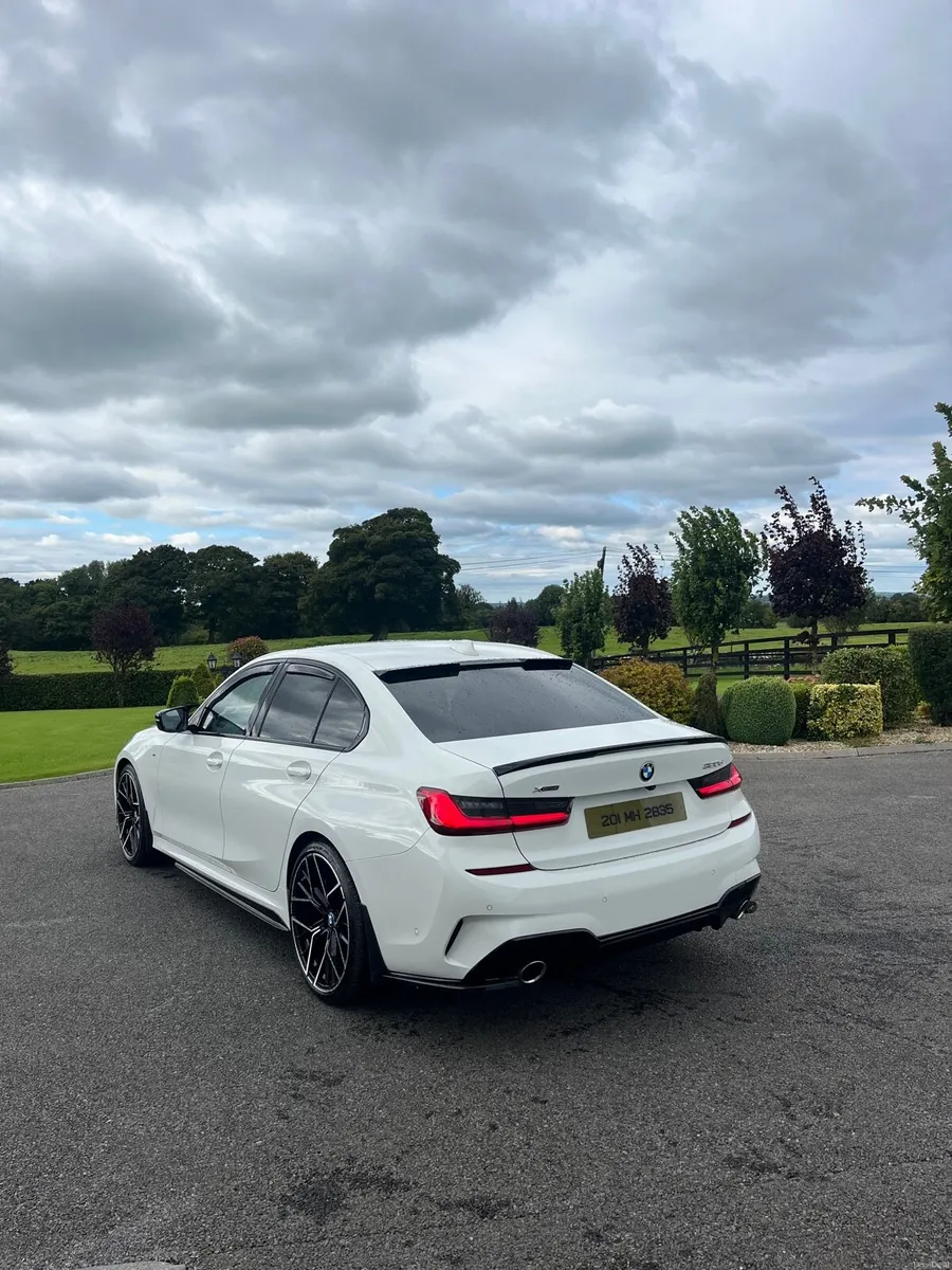 BMW 320D X-Drive - Image 2