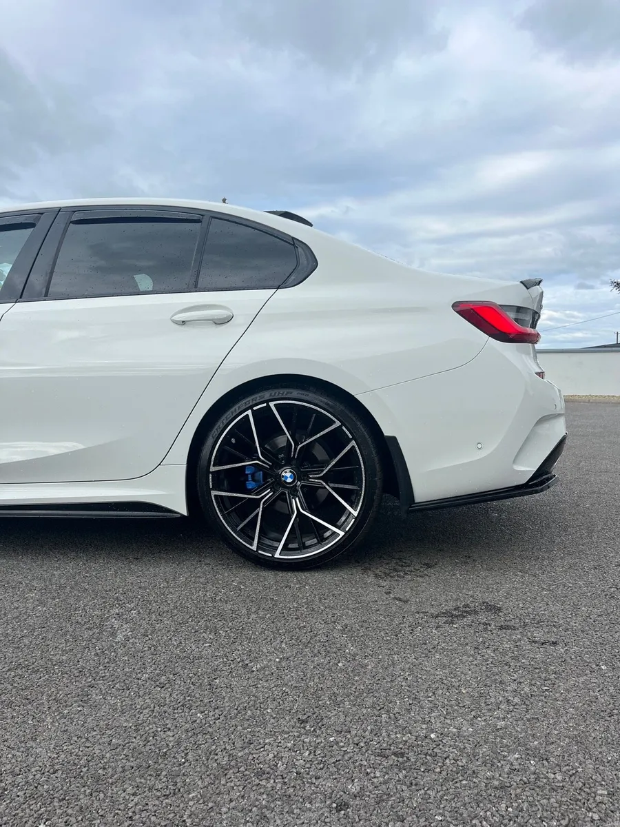 BMW 320D X-Drive - Image 3