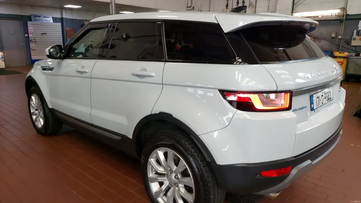Land Rover Range Rover Evoque 2017 - Image 2