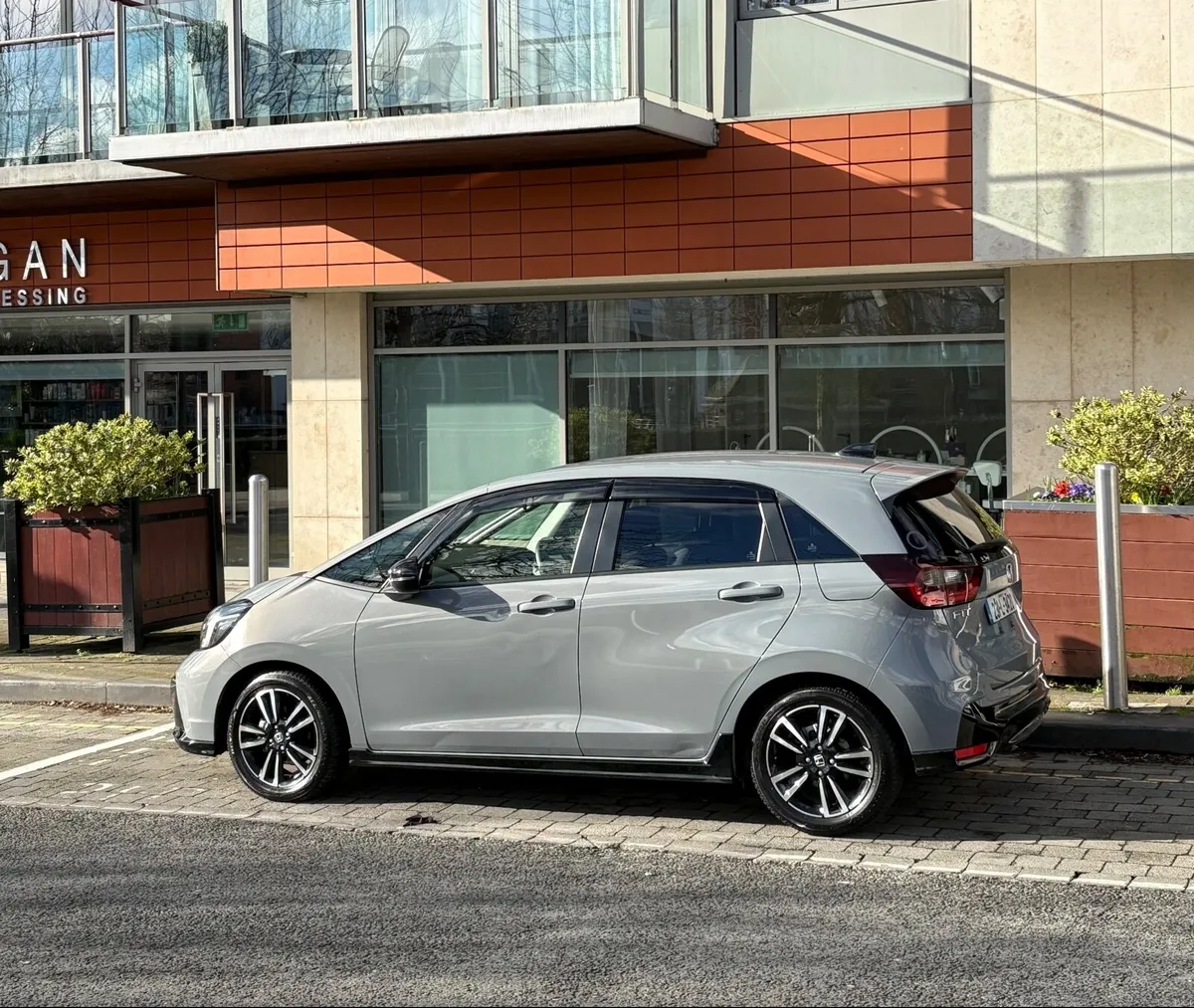Honda Fit RS Hybrid 2023 | High Spec | Low mileage - Image 3