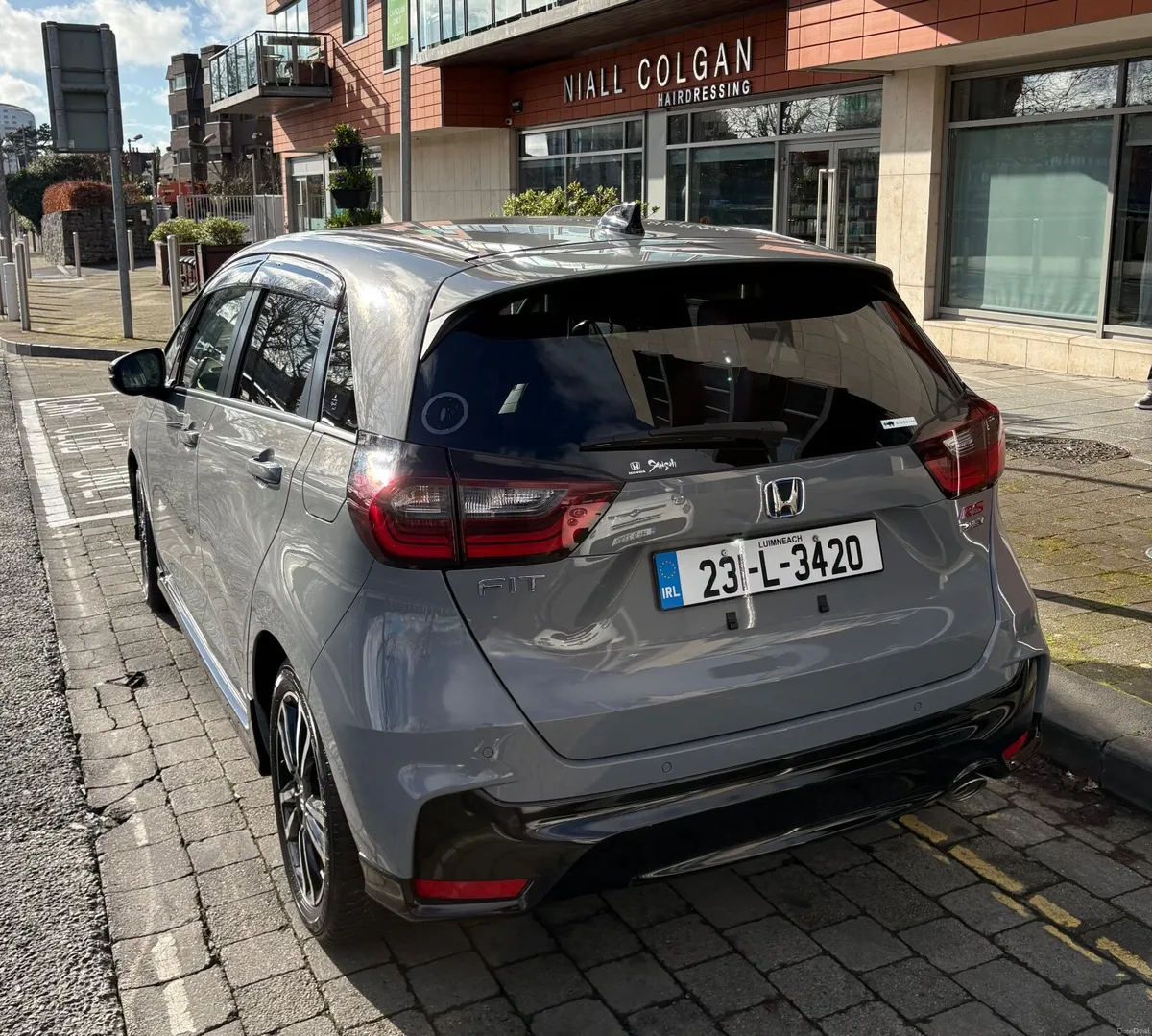 Honda Fit RS Hybrid 2023 | High Spec | Low mileage - Image 4