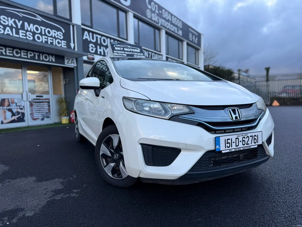 2015 HondaJazz/ Fit 1.5 Hybrid Automatic - Image 1