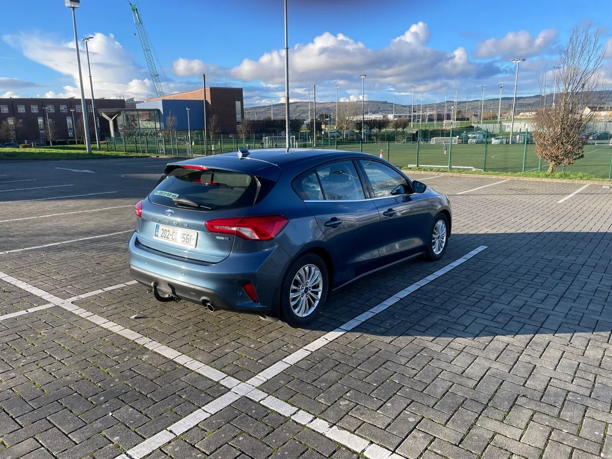 Ford Focus 2020 - Image 3