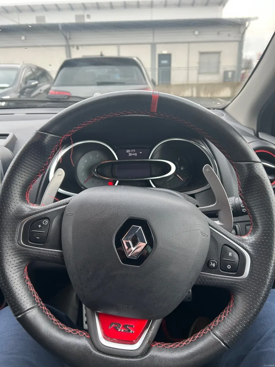 Renault Clio 2016 RENAULT CLIO LUTECIA RS - Image 2