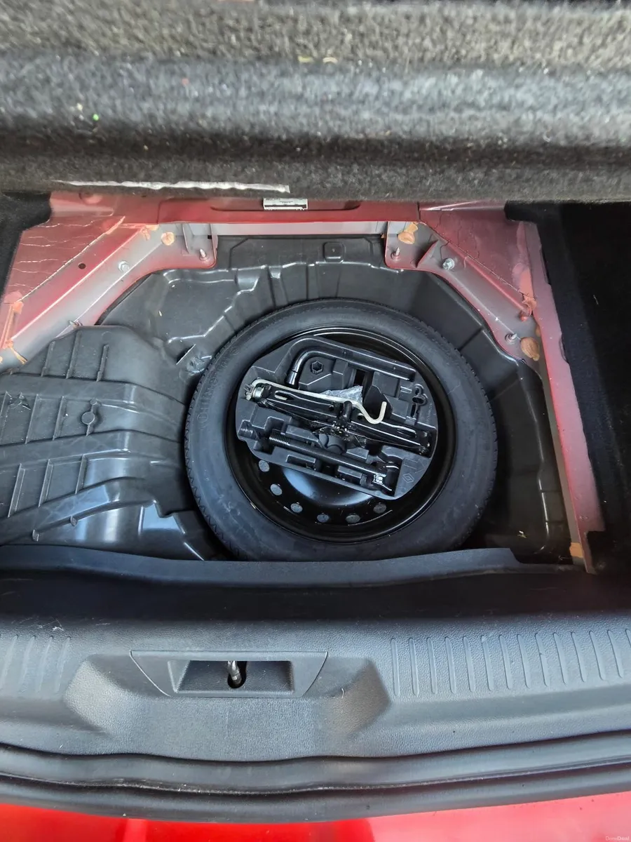 Renault Megane 2017 - Image 3