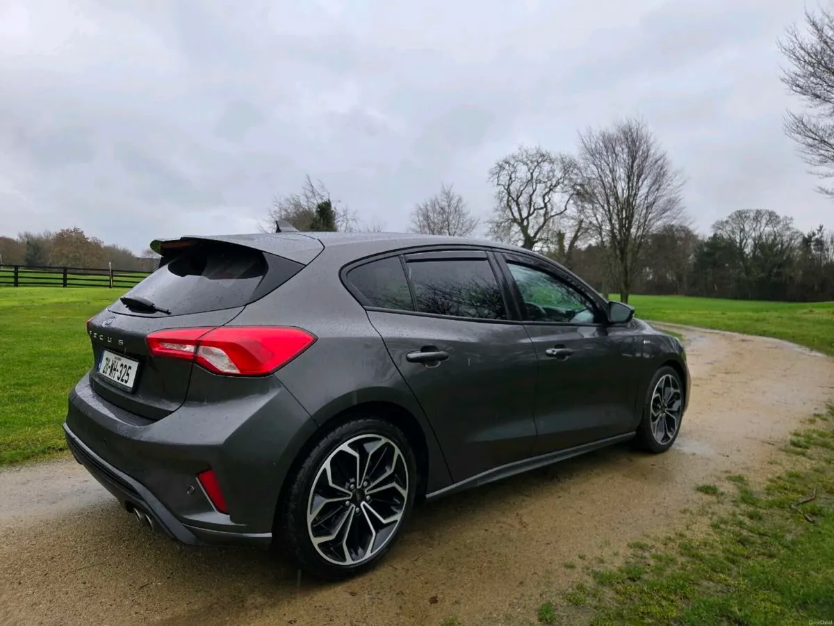 211 FORD FOCUS ST LINE - Image 3