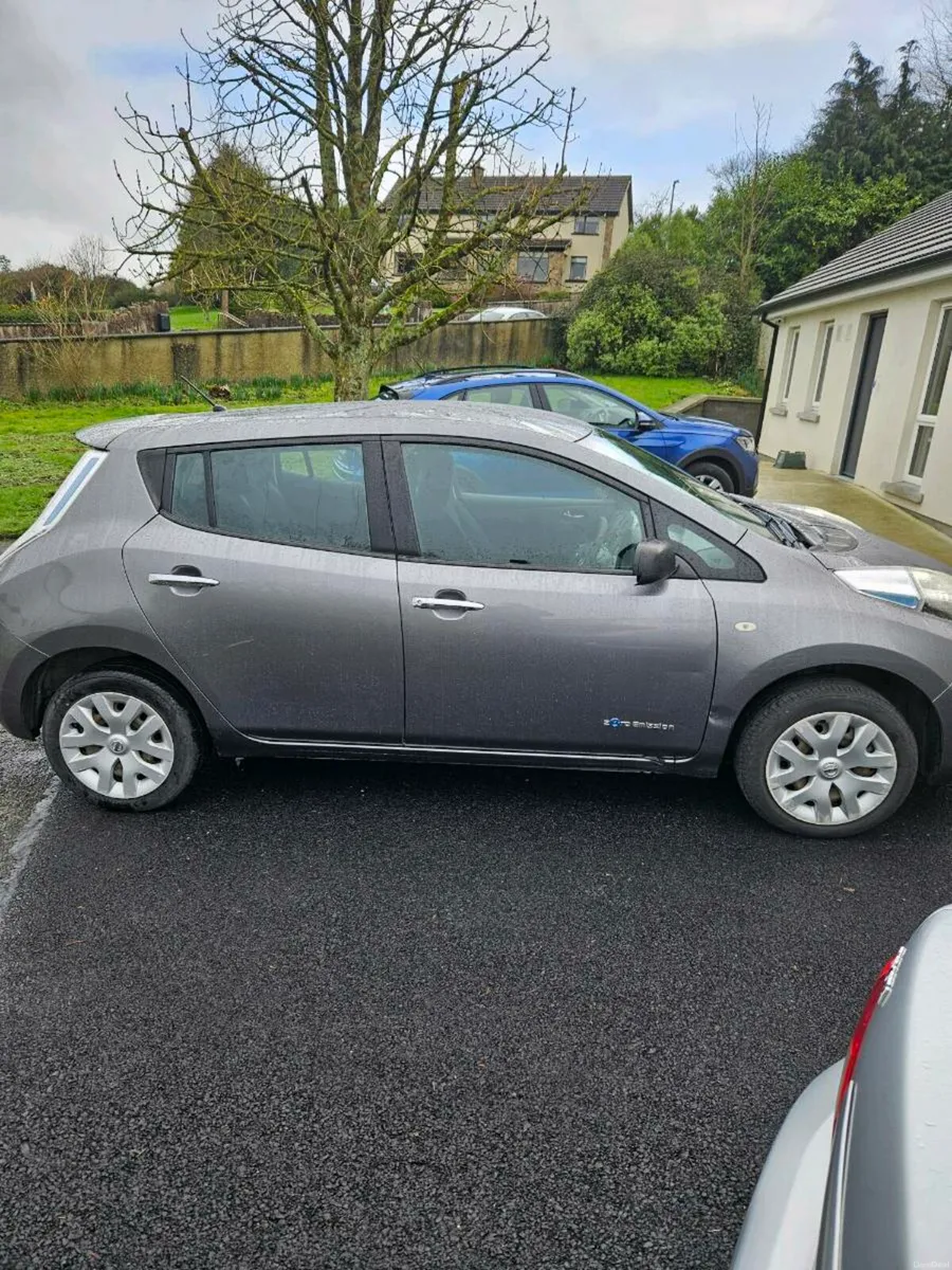 Nissan Leaf - Image 2