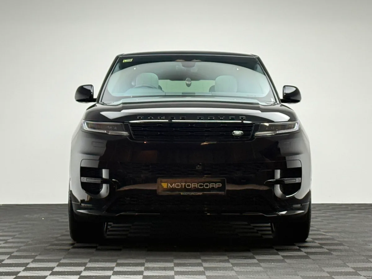 Land Rover Range Rover Sport 261 (2026) RANGE ROVE - Image 2