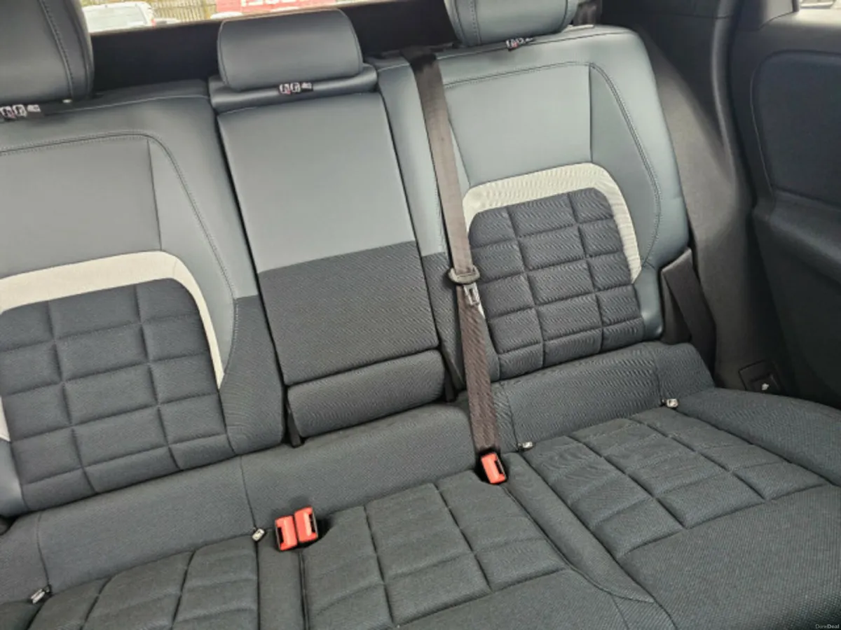 Citroen C5 Aircross Plus Mhev 136 Edct - Image 4