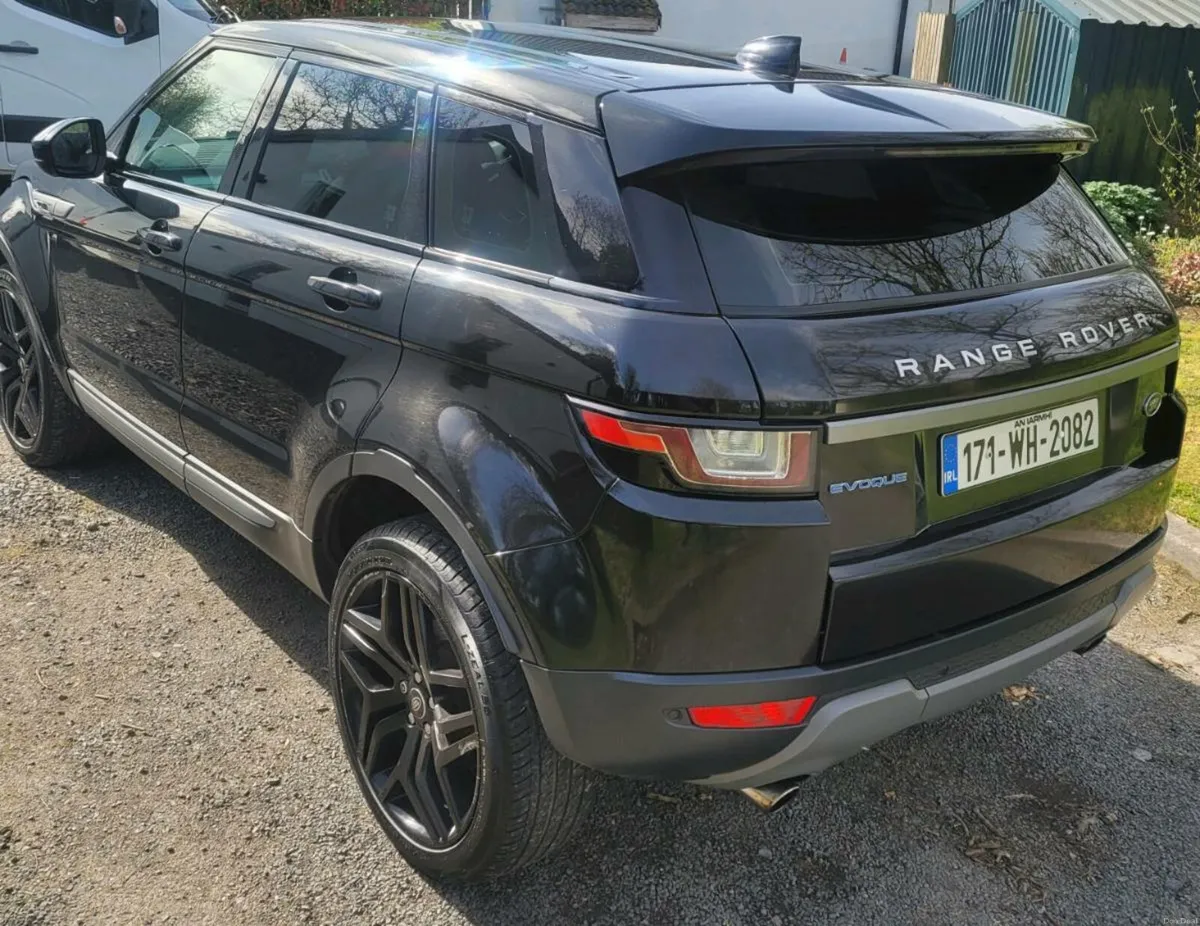 Range Rover Evoque - Image 2