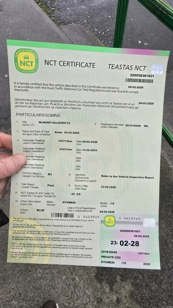 Hyundai i10 DELUXE. 2 YRS NCT. - Image 1