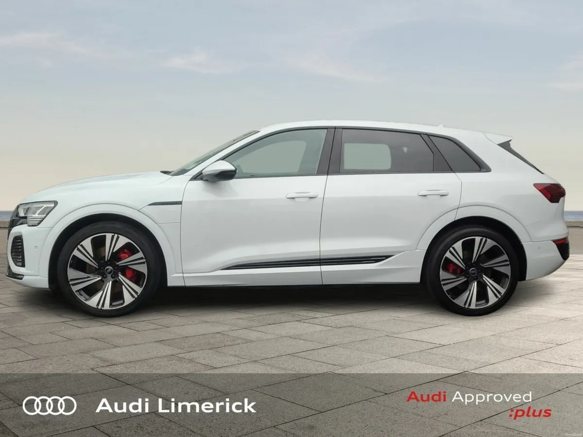 Audi Q8 e-tron ETRON 50 S LINE - HUGE SPEC - Image 4