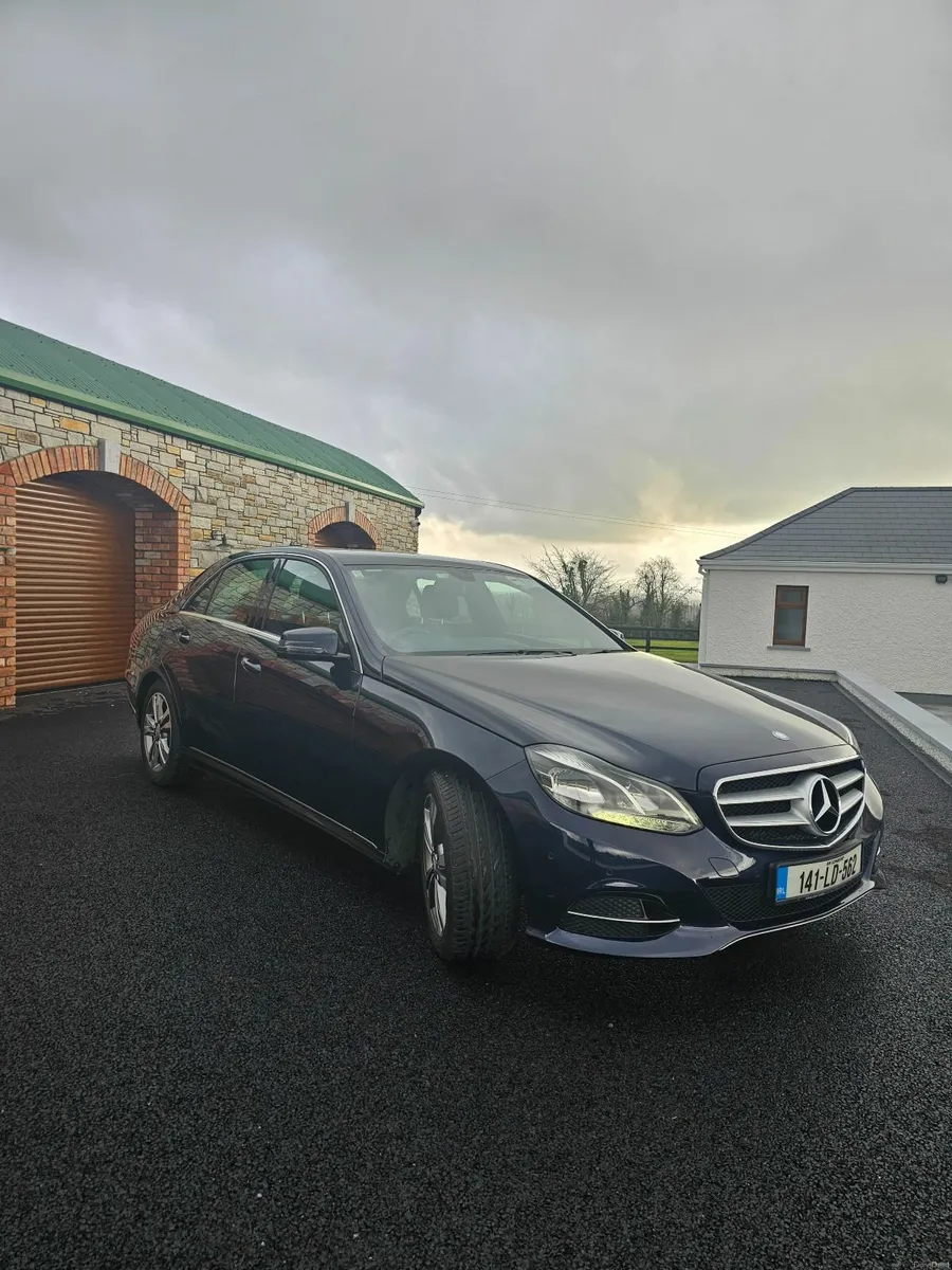 Mercedes-Benz E-Class 2014 - Image 2