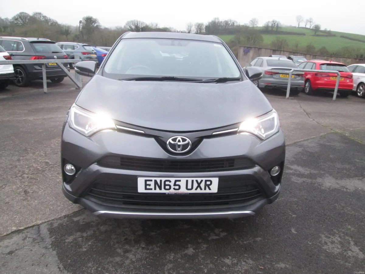 2015  TOYOTA  RAV-4  2.0  D4D  BUSINESS  EDITION - Image 3