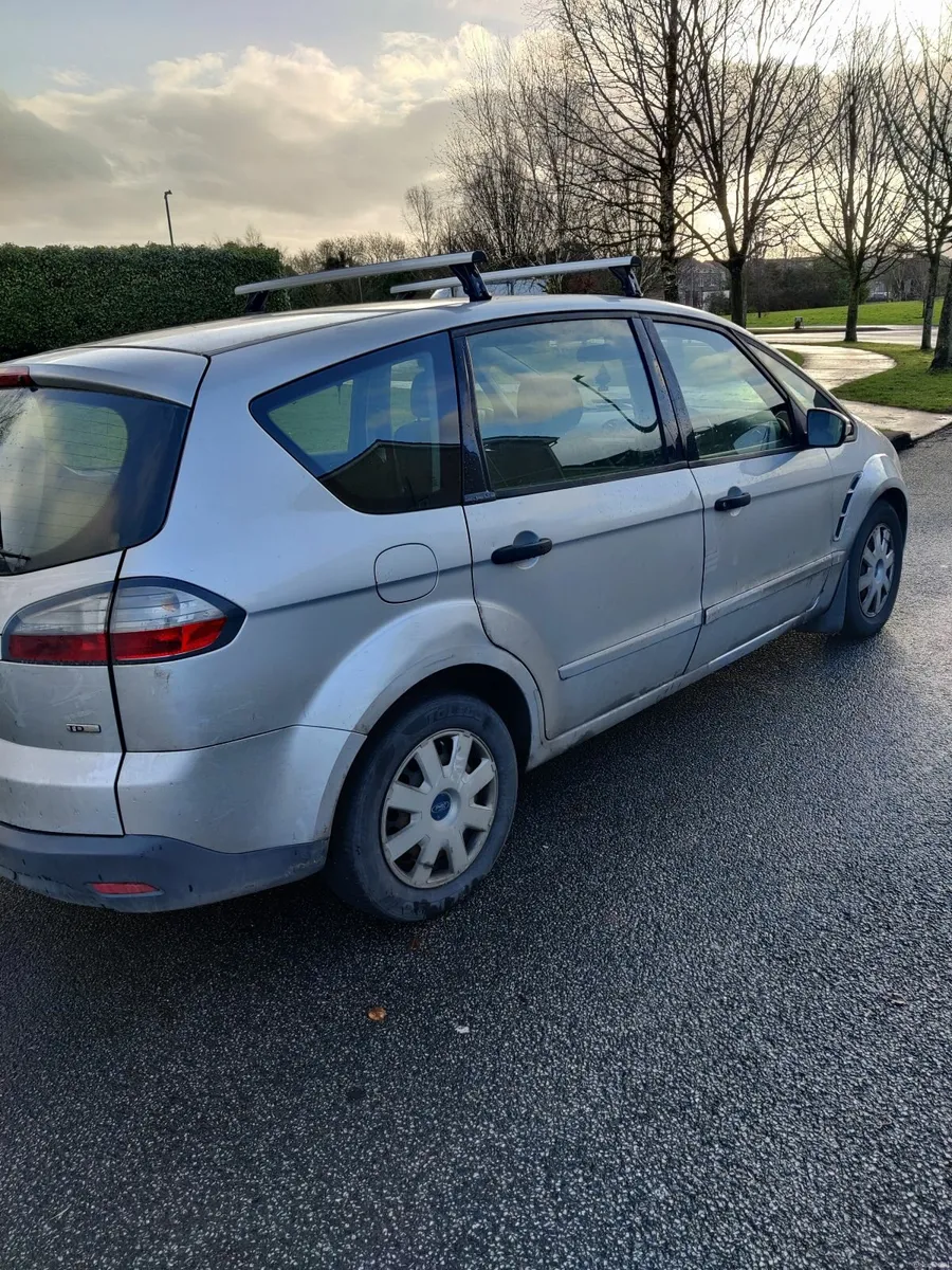 Ford S-Max 2007 - Engine Leaking Water. - Image 4