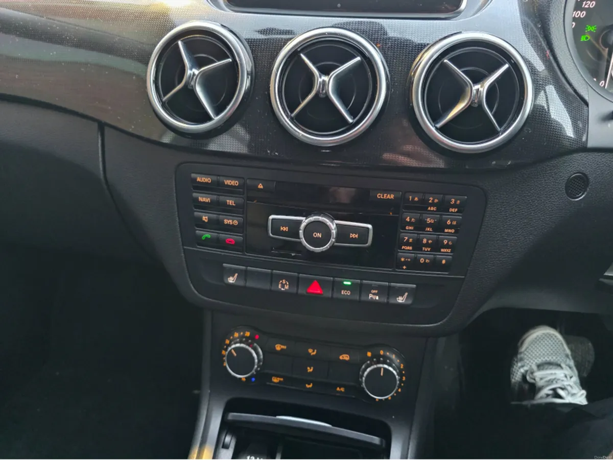 Mercedes-Benz B-Class MERCEDES B CLASS AUTOMATIC - Image 4